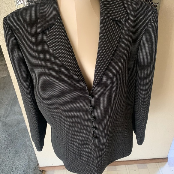 Tahari black white dot lined blazer sz 18. - Picture 2 of 6